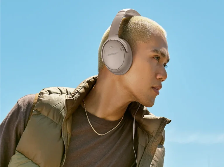 Bose QuietComfort Headphones - Image 21