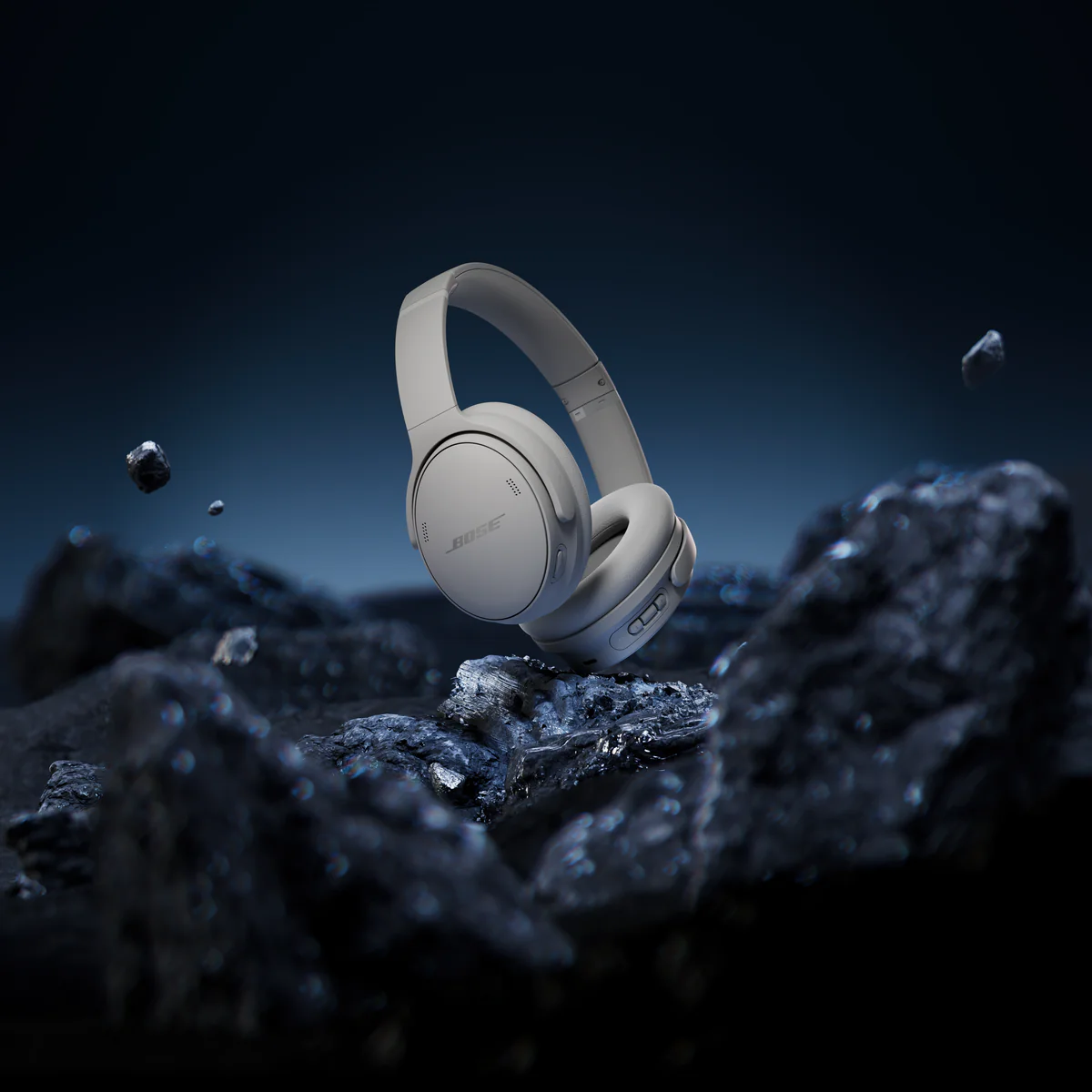 Bose QuietComfort Headphones - Image 47
